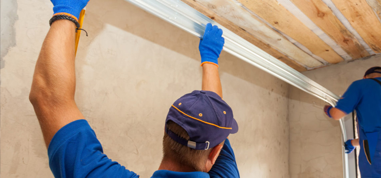 commercial overhead garage door repair in Camp Pendleton North
